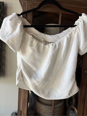 a new day White Off-Shoulder Linen-Blend Blouse